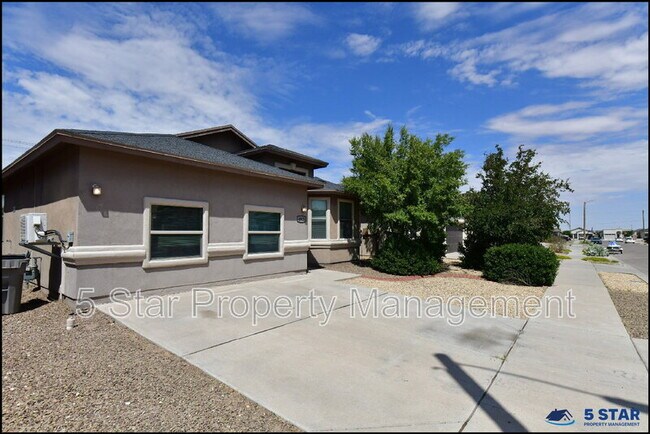 Building Photo - 4913 Adrian Campos St