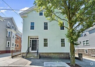 Building Photo - 177 Transit St