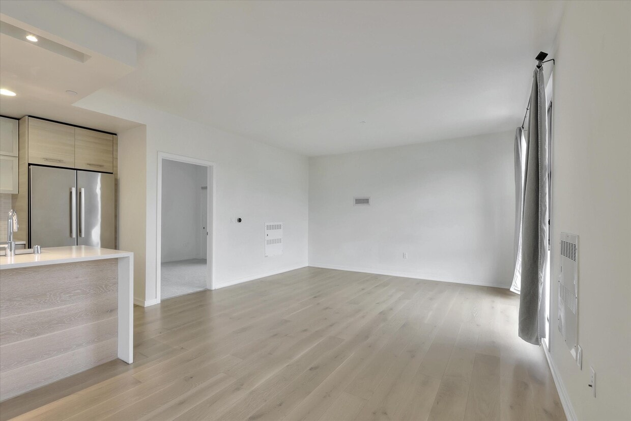Foto principal - 451 Donahue St
