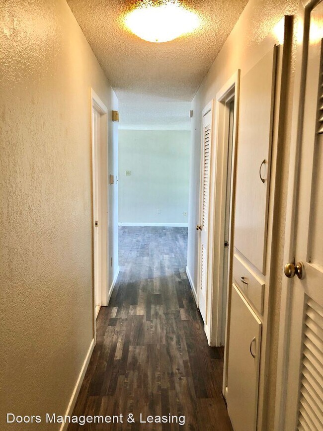 Building Photo - 3 br, 2 bath House - 4615 43rd Street