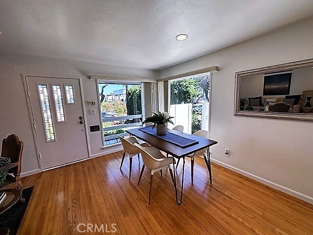 Foto del edificio - 3717 Cherry Ave