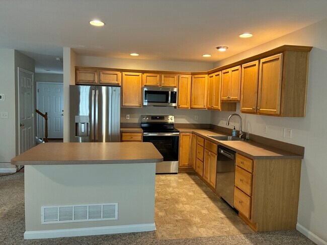 Kitchen - 1575 Sumneytown Pike