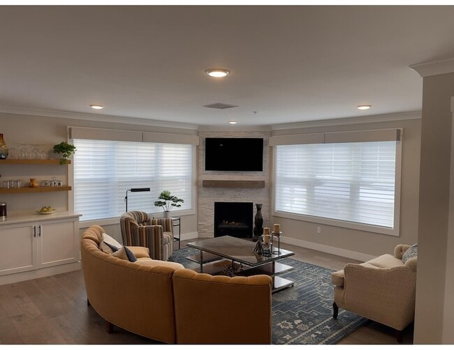 Building Photo - 2075 Lafayette Rd