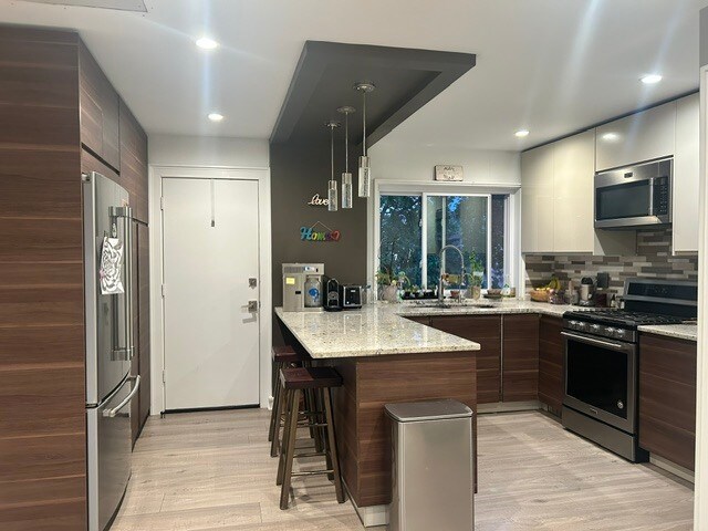 Foto del edificio - 8723 Trumbull Ave