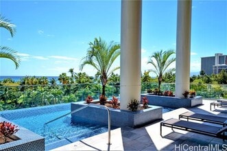 Building Photo - 223 Saratoga Rd