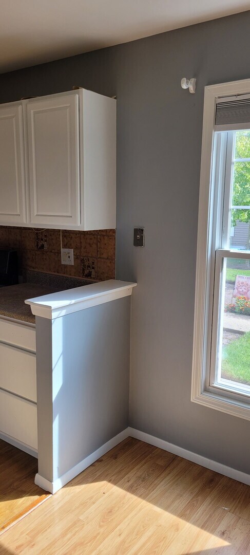 Building Photo - 307 Somerset Ln