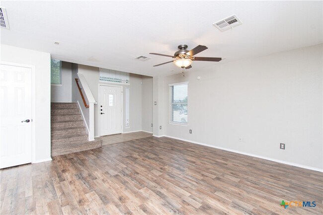 Foto del edificio - 5100 Lions Gate Ln