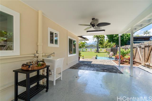 Building Photo - 63 S Kalaheo Ave