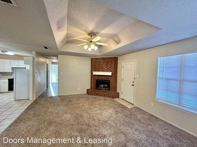 Foto del edificio - 3 br, 2 bath House - 222 Grover Avenue