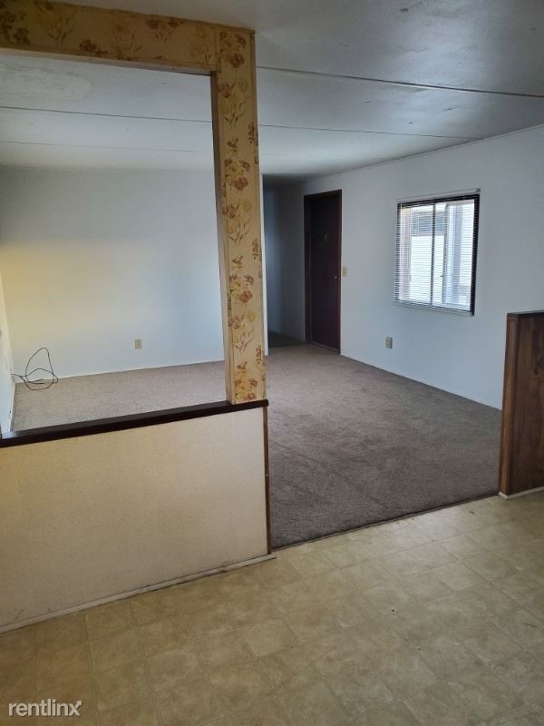 Building Photo - 3 br, 2 bath House - 1023 Phillips Rd