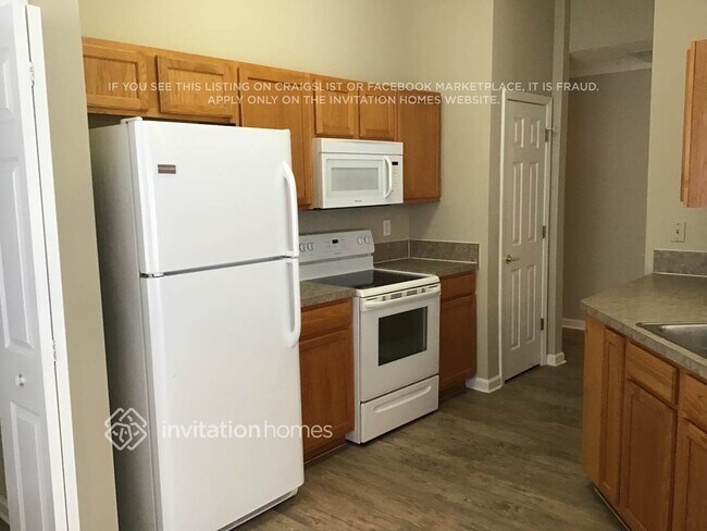 Foto del edificio - 3513 Whisper Creek Blvd