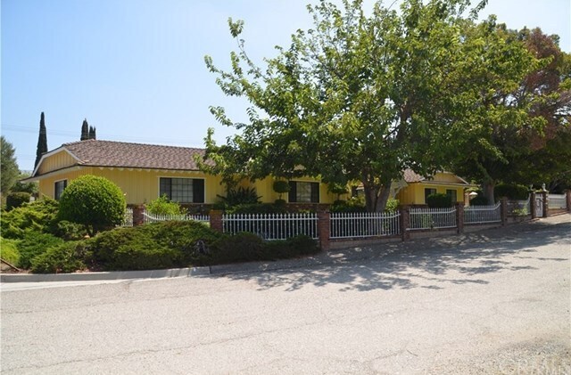 Primary Photo - 2308 Almeza Ave
