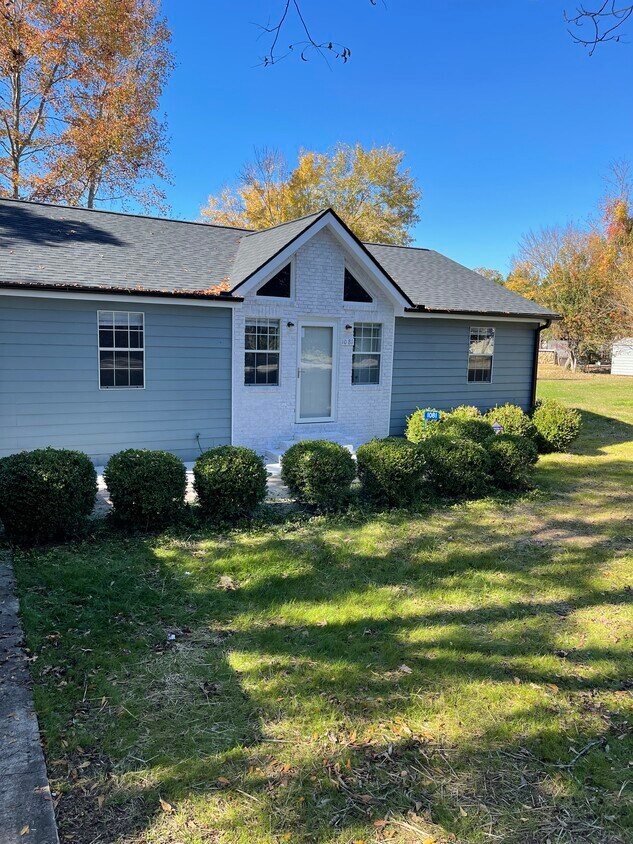 Foto principal - 1081 Prior Cir