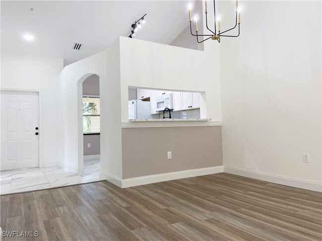 Building Photo - 6645 Huntington Lakes Cir