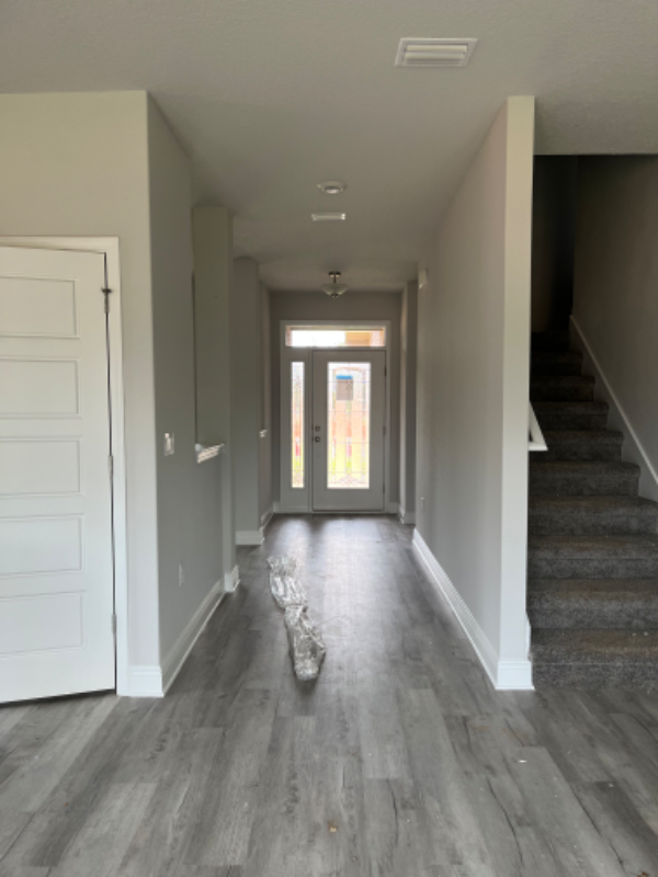 Building Photo - 204 Baycliff Dr