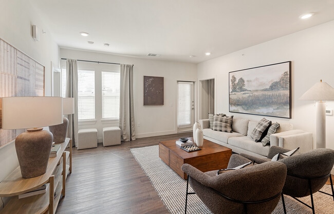 Building Photo - Cortland Chisholm Trail