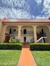 Building Photo - 230 Lake Dora Dr