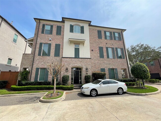 Foto del edificio - 15622 Broad St