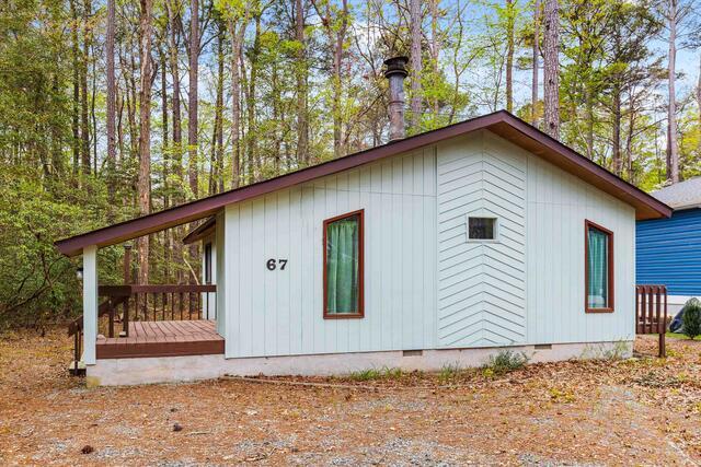 Exterior - 67 Sandyhook Rd