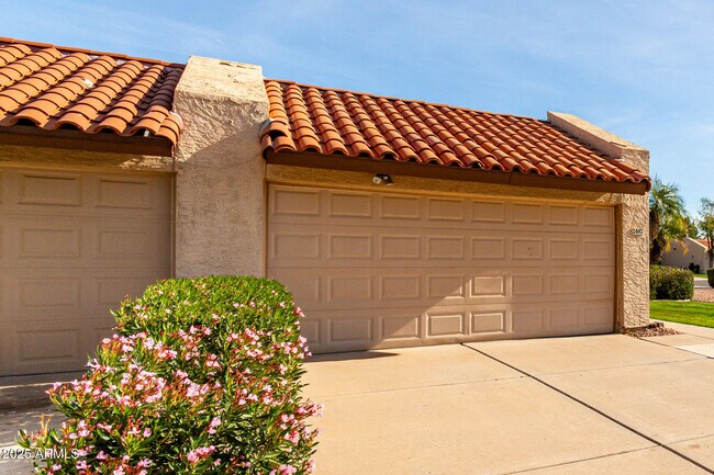 Foto del edificio - 3407 N Pleasant Dr