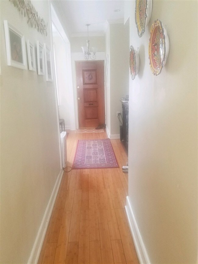 Building Photo - 376 Van Nostrand Ave