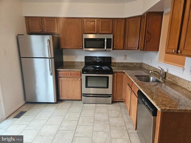 Foto del edificio - 6887 Chasewood Cir