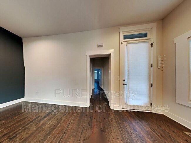 Foto del edificio - 413 35th Ave N