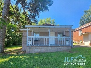 Building Photo - 714 S Harding Ave