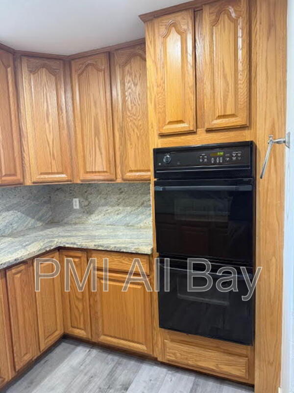 Foto del edificio - 35131 Perry Rd