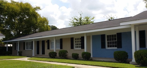Building Photo - 724 N Houston Rd