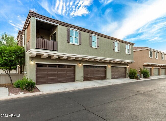 Building Photo - 1967 E Frye Rd