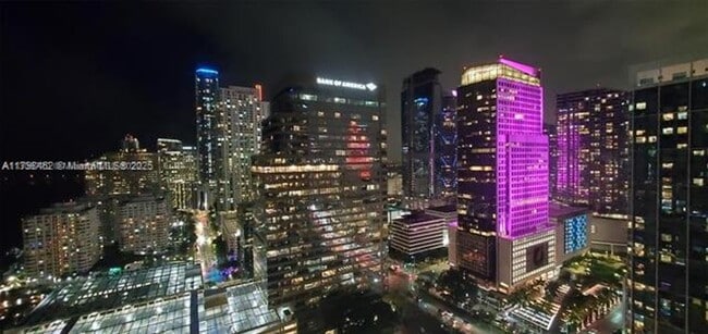 Building Photo - 495 Brickell Ave