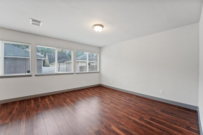 Foto del edificio - 26884 Wellington Ct