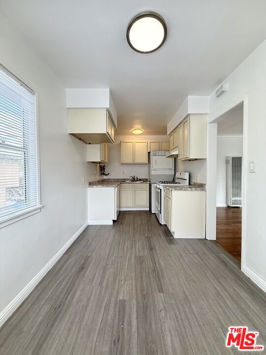 Foto del edificio - 5659 Dairy Ave