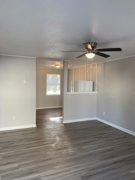 Foto del edificio - 749 20th St SE