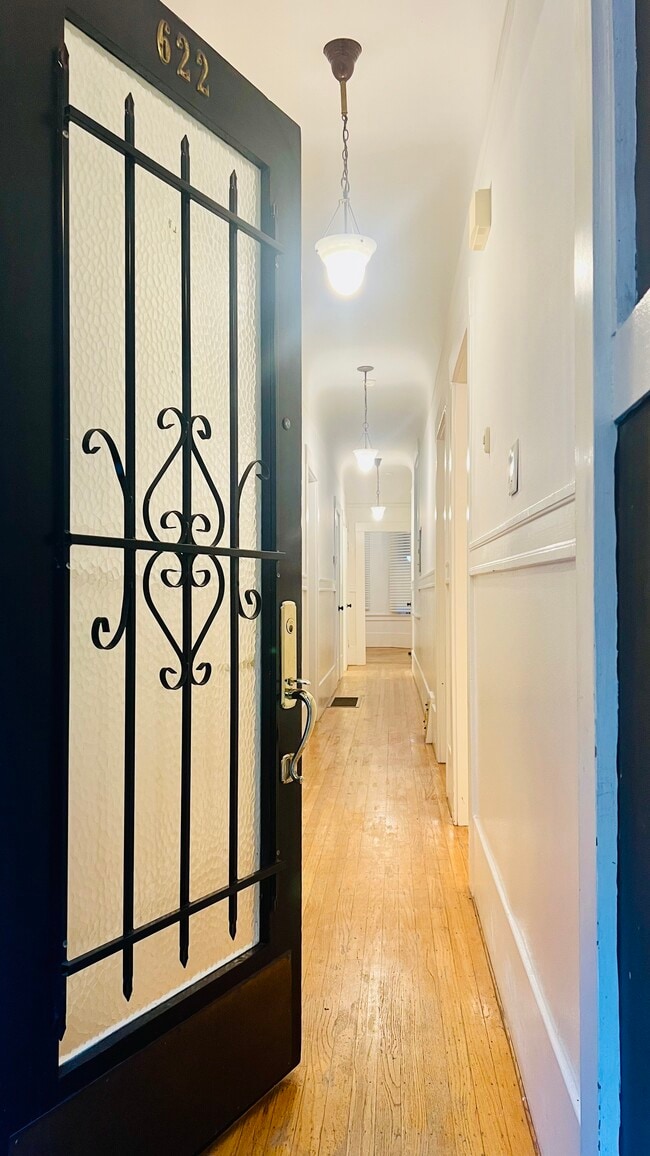 Entry Door - 622 Leavenworth St