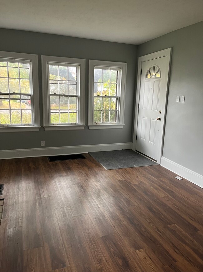 Foto del edificio - 929 N Nelson Rd