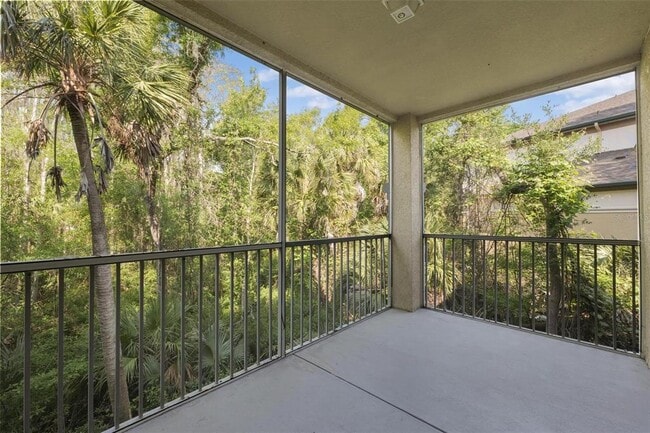 Building Photo - 17110 Carrington Park Dr
