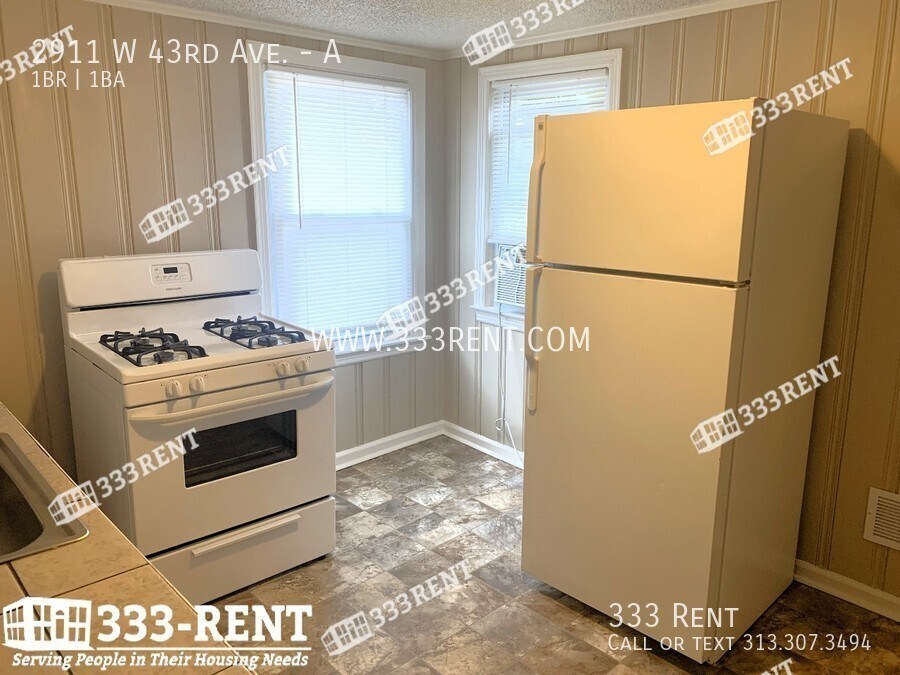2911 W 43rd Ave Unit A, Kansas City, KS 66103 Room for Rent in Kansas