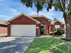 Building Photo - 631 Gateship Dr
