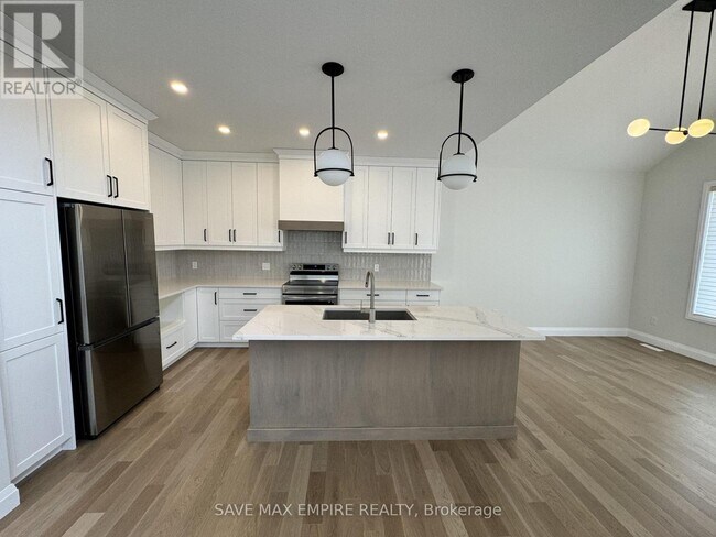 Building Photo - 53 Keba Cres