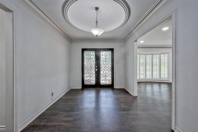 Building Photo - 5319 S Braeswood Blvd
