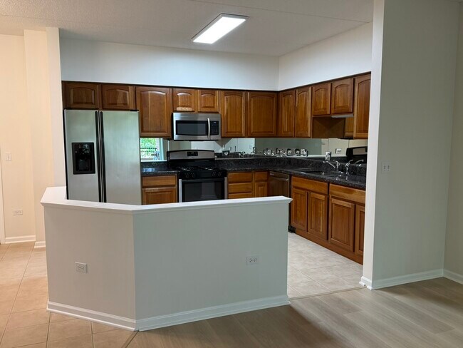 Foto del edificio - 3401 N Carriageway Dr
