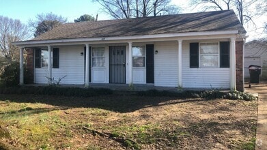 Building Photo - 4117 Chippewa Rd