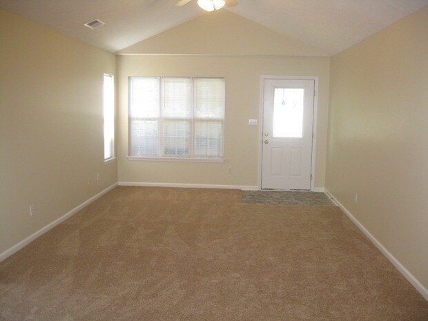 Building Photo - Westwood subdivision off Leestown Road 240604