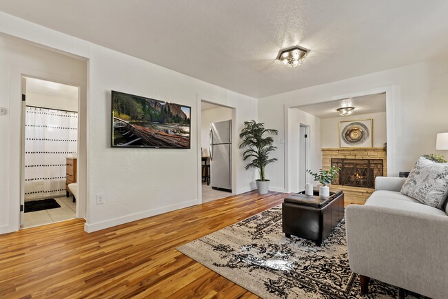 Foto del edificio - 4002 Albion St