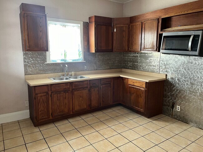 Foto del edificio - 3743 S Kedzie Ave