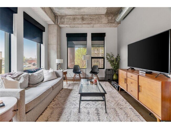 Foto del edificio - 728 N 3rd St