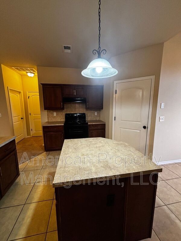 Foto del edificio - 4918 S 186th E Ave