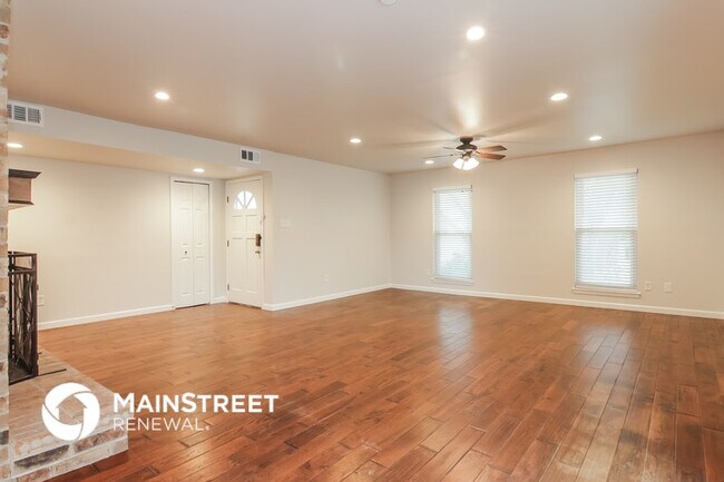 Foto del edificio - 18903 Platte River Way